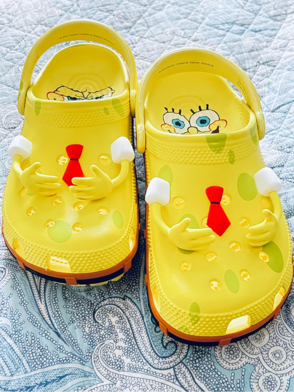 SPONGEBOB SQUAREPANTS CROCS, size 7M/9W